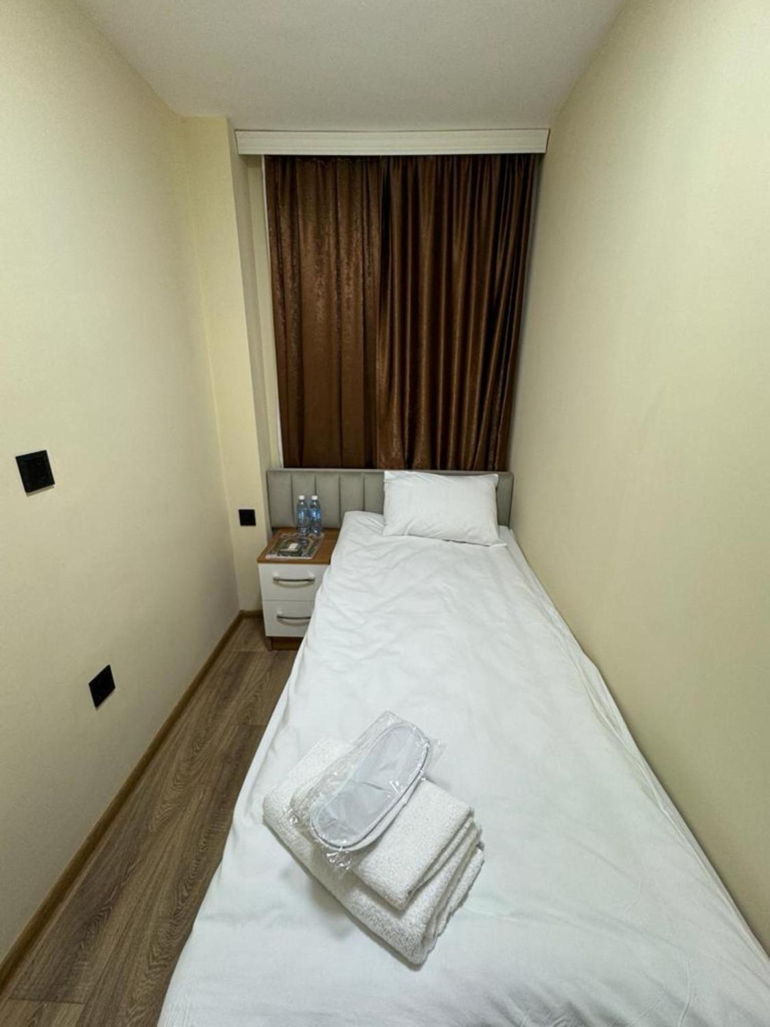 Hillside Center Hotel 3*