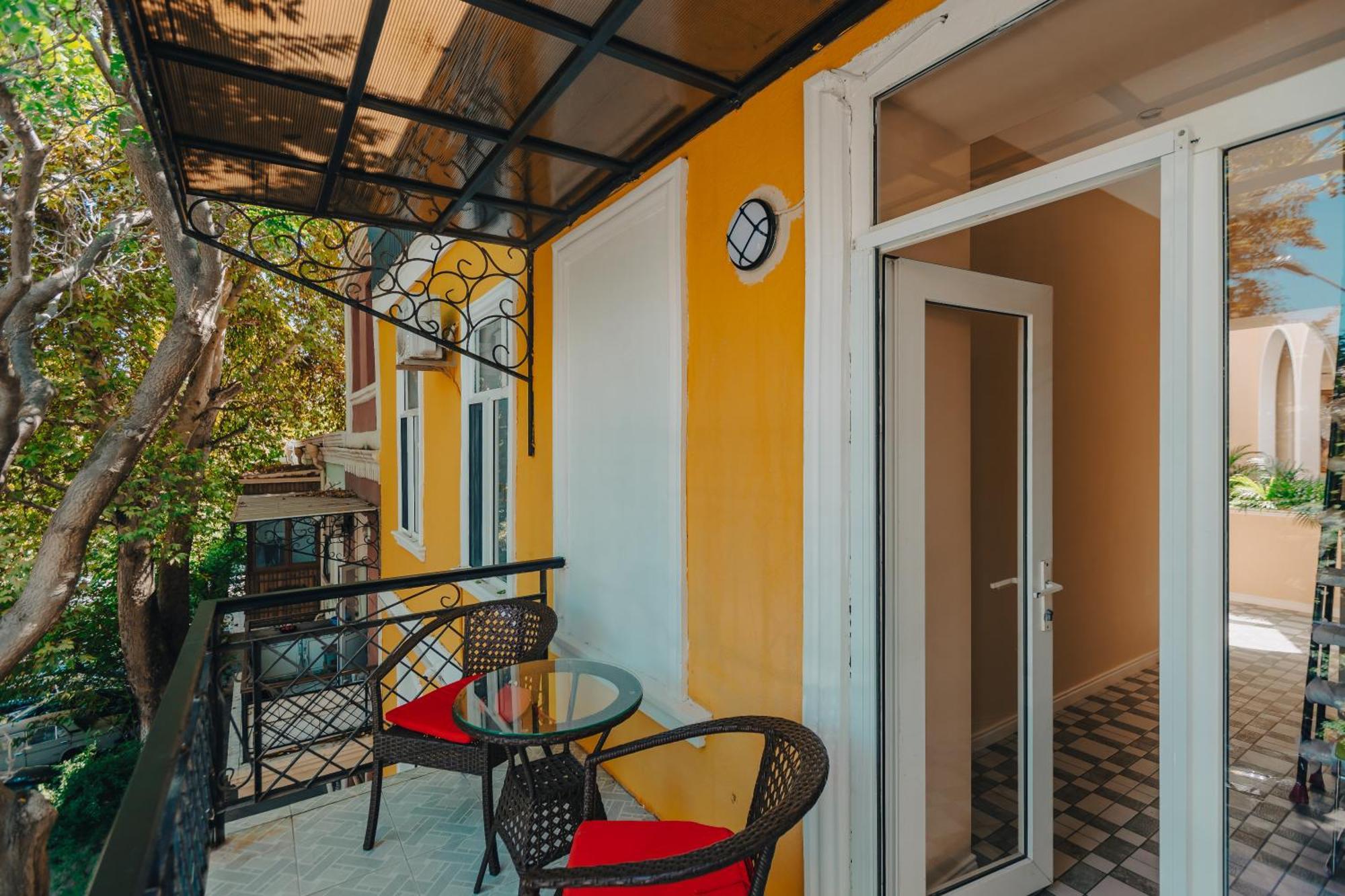 Hillside Center 3* Baku