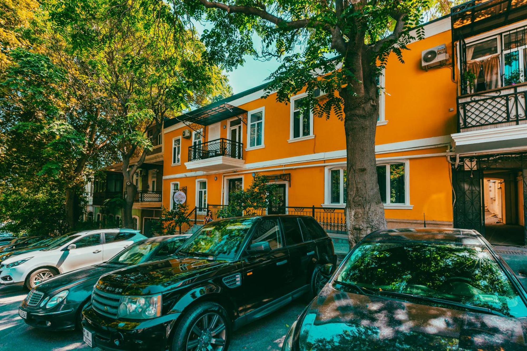 Hotel Hillside Center 3*