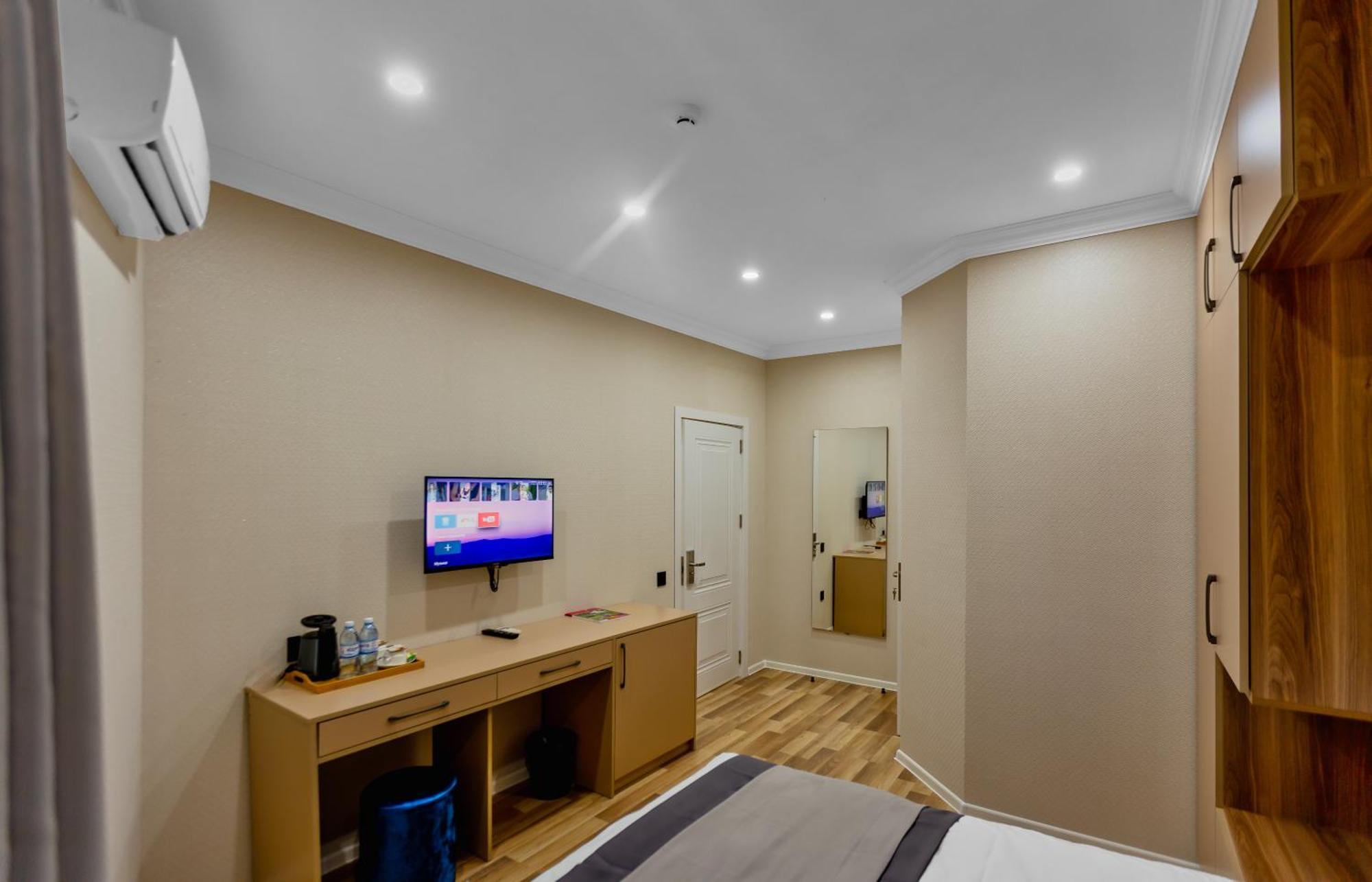 Hillside Center 3* Baku