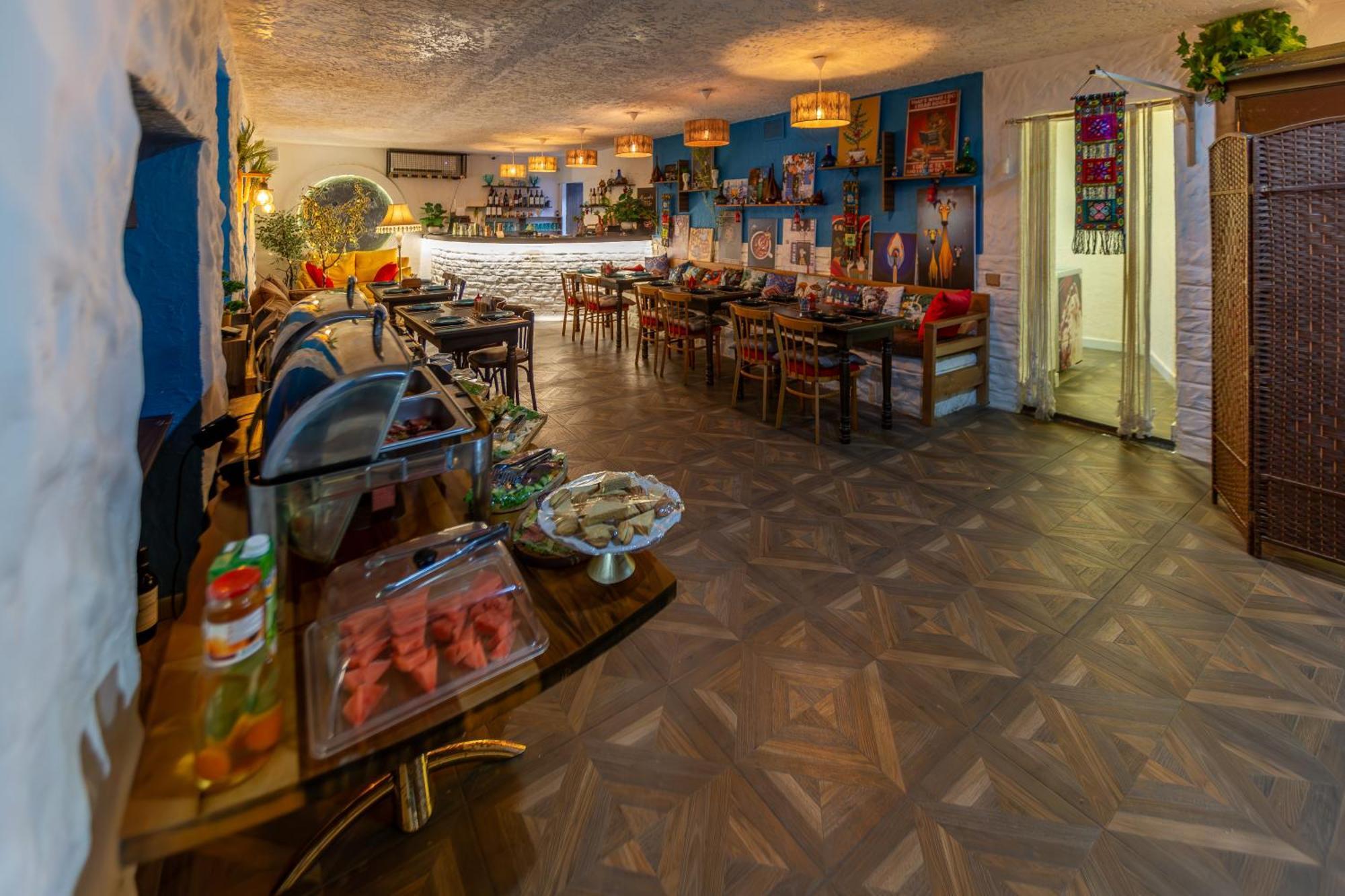 Hillside Center 3* Baku